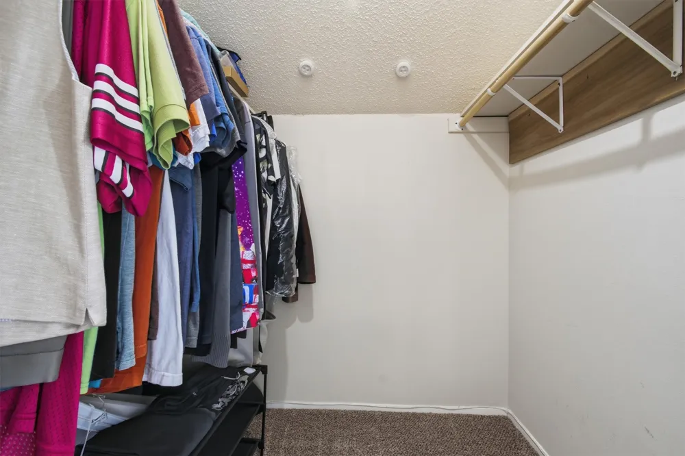 4011 Hillside Drive Round Rock, TX 78681