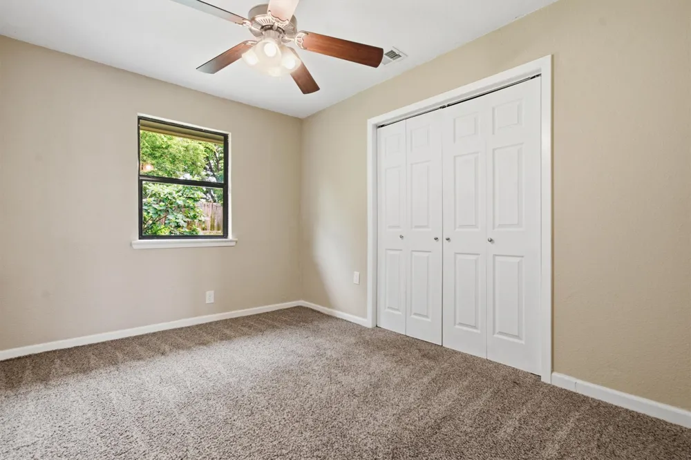 4011 Hillside Drive Round Rock, TX 78681