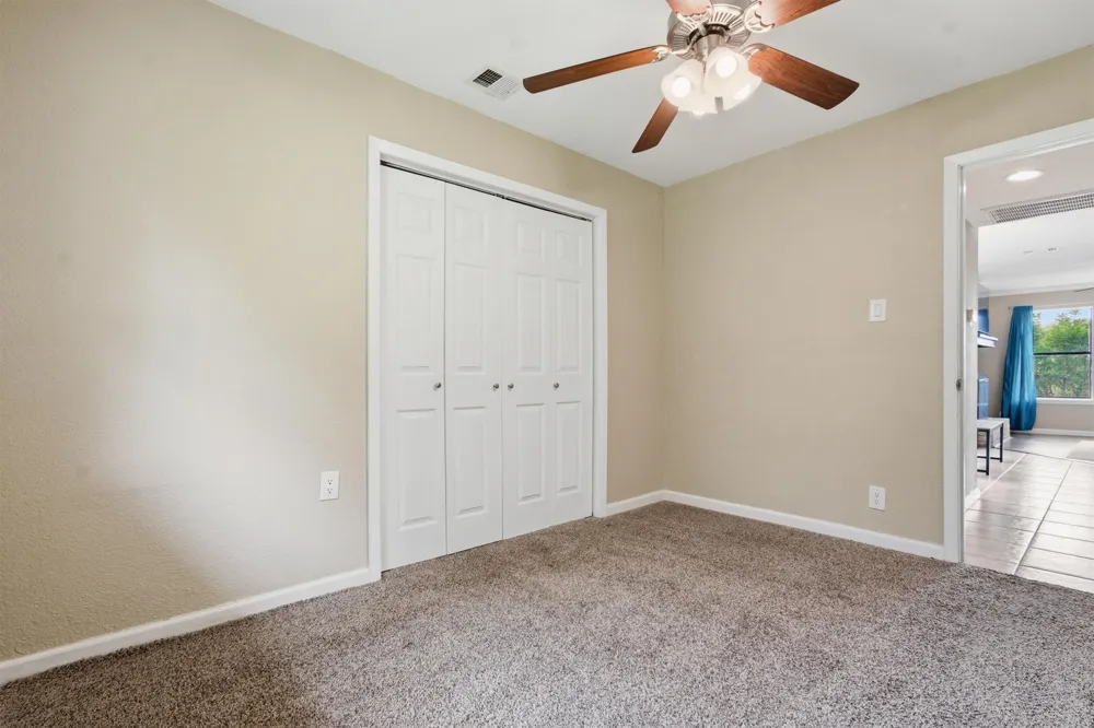 4011 Hillside Drive Round Rock, TX 78681