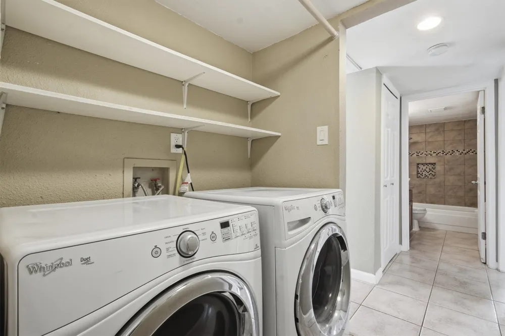 4011 Hillside Drive Round Rock, TX 78681