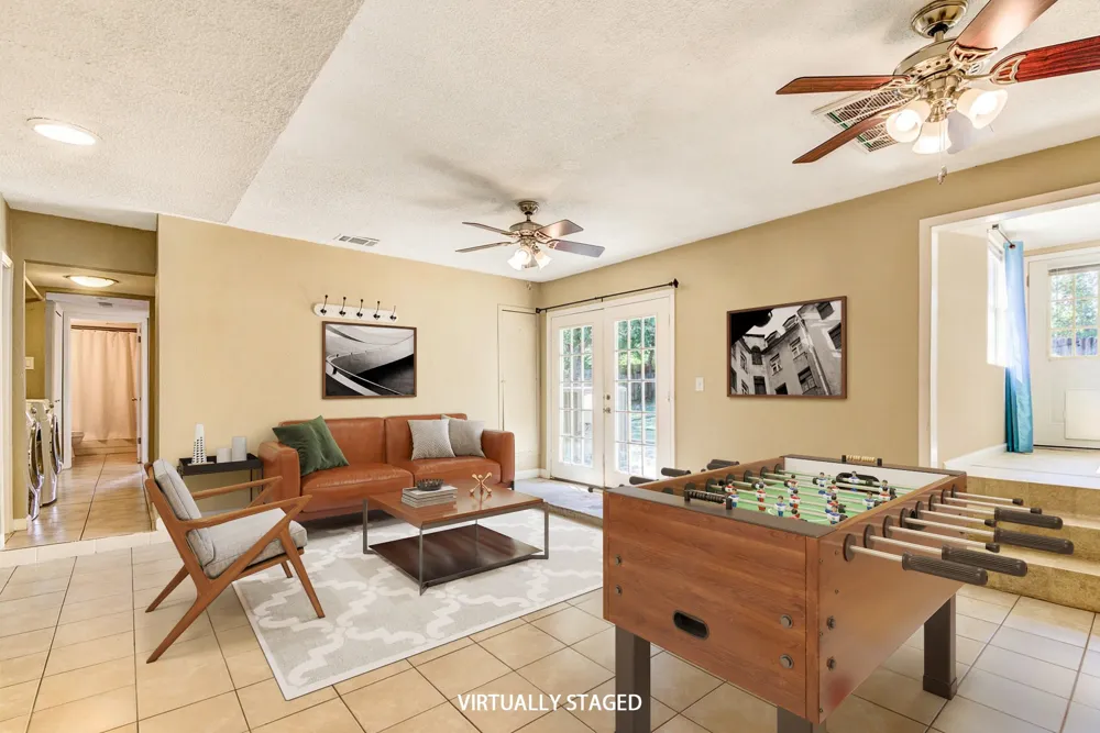 4011 Hillside Drive Round Rock, TX 78681