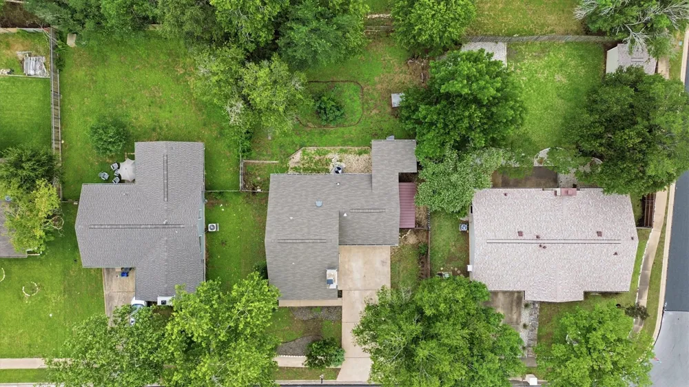 4011 Hillside Drive Round Rock, TX 78681