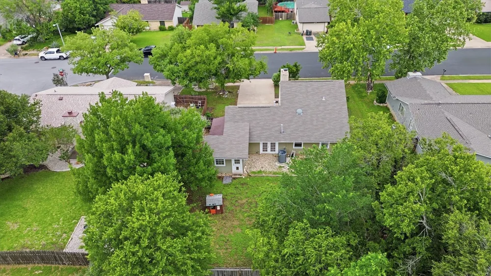 4011 Hillside Drive Round Rock, TX 78681
