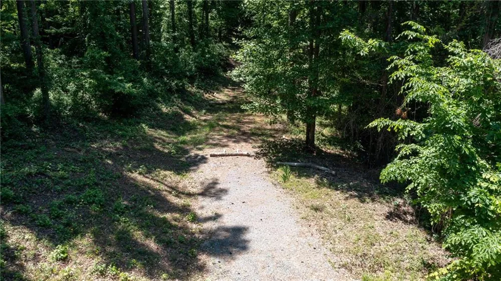 1981 Mountain Road Alpharetta, GA 30004