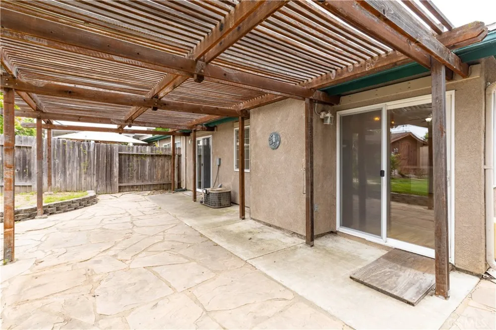 503 Turtle Creek Paso Robles, CA 93446
