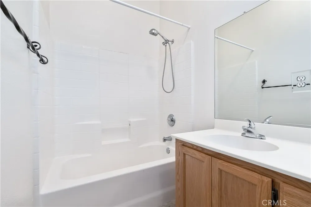 503 Turtle Creek Paso Robles, CA 93446