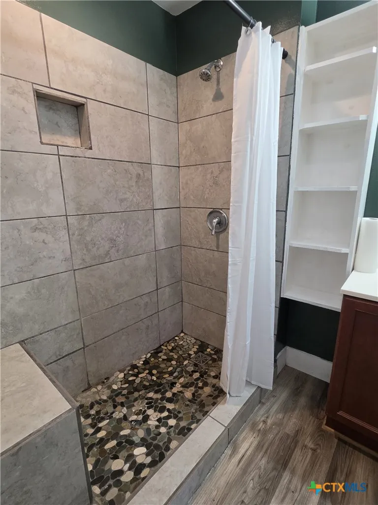 703 E Houston Avenue Seadrift, TX 77983