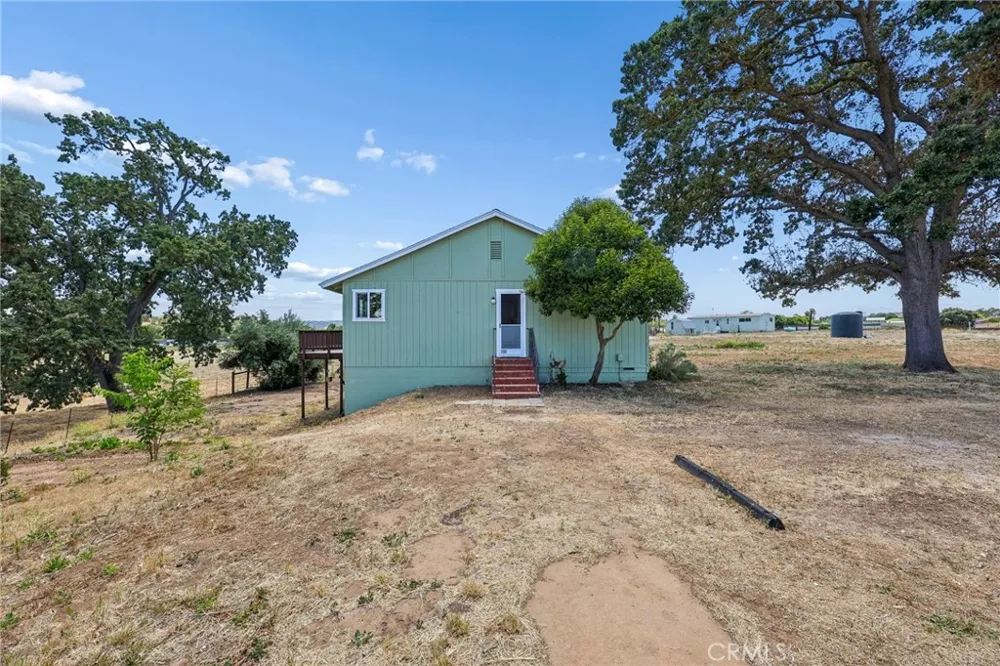 335 Phillips Templeton, CA 93465