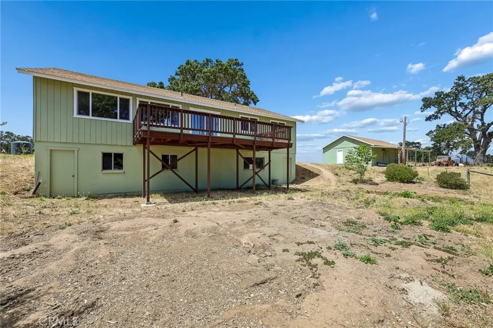 335 Phillips Templeton, CA 93465