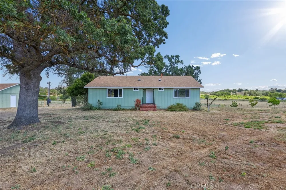 335 Phillips Templeton, CA 93465