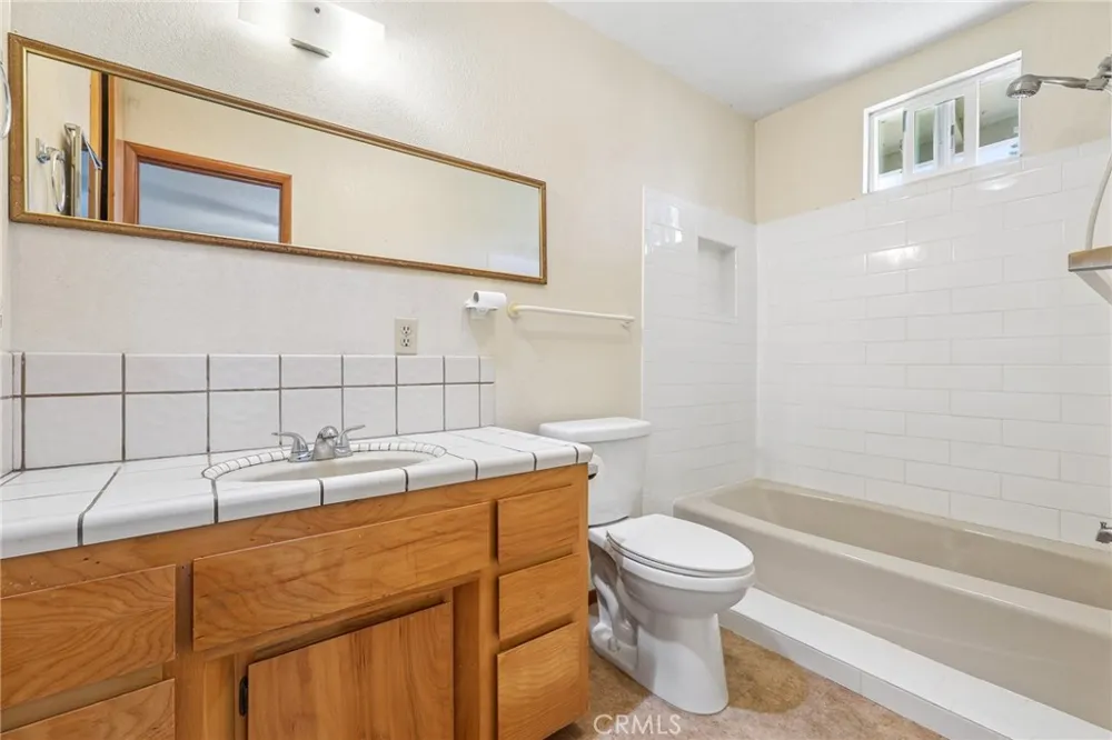 335 Phillips Templeton, CA 93465