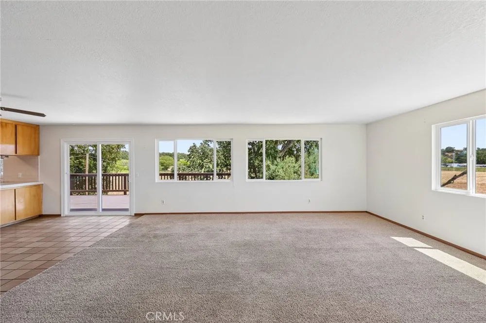 335 Phillips Templeton, CA 93465
