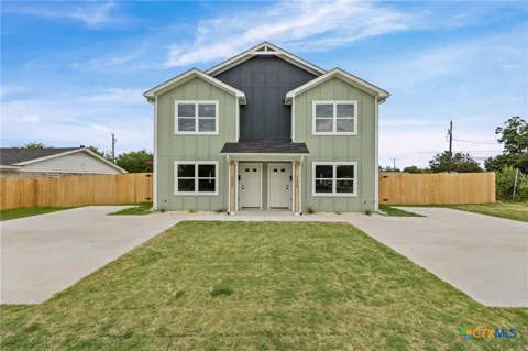 622 E 8th Avenue #A & B