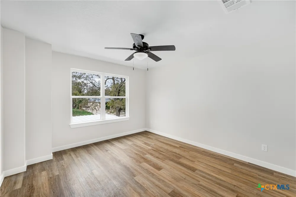 622 E 8th Avenue #A & B Belton, TX 76513