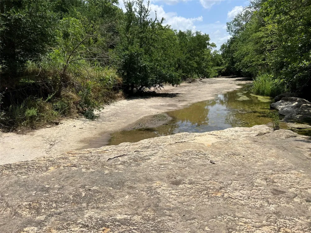 CR 3735 Wolfe City, TX 75496