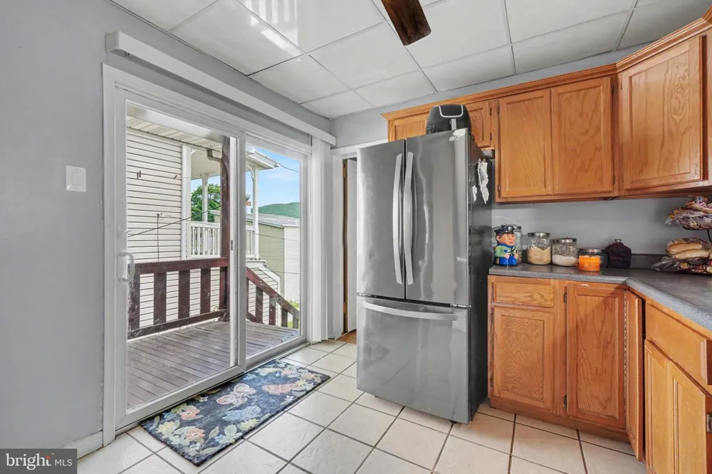 282 UNION STREET Millersburg, PA 17061