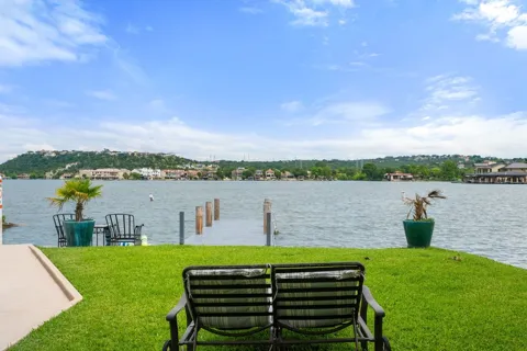 103 Island Drive #2