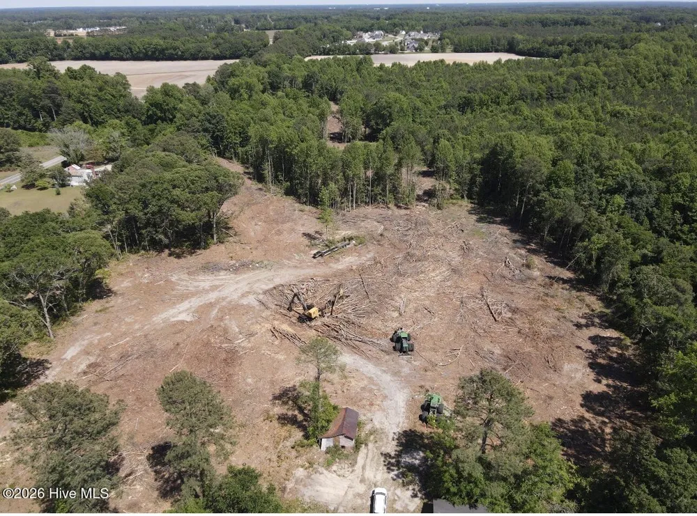 6198 Wall Street Sims, NC 27880