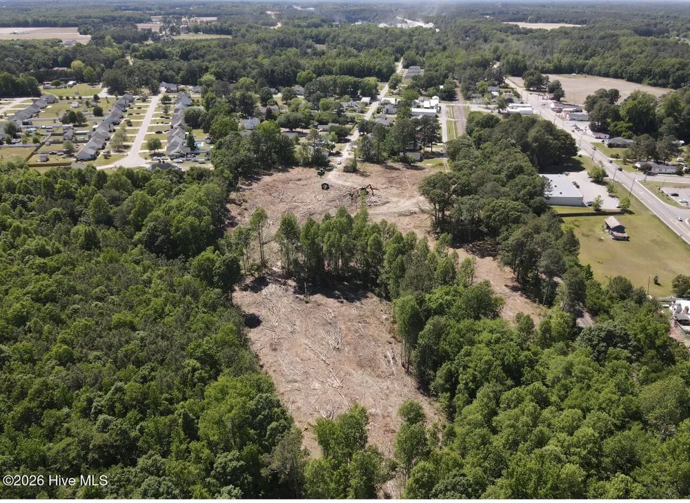 6198 Wall Street Sims, NC 27880