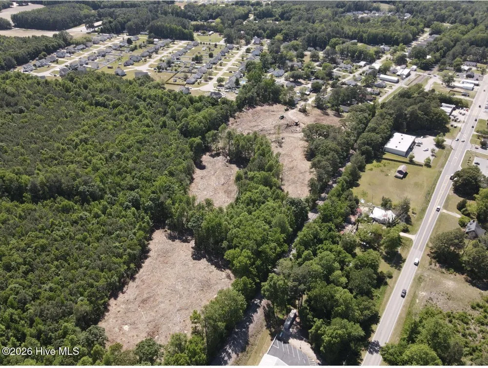 6198 Wall Street Sims, NC 27880