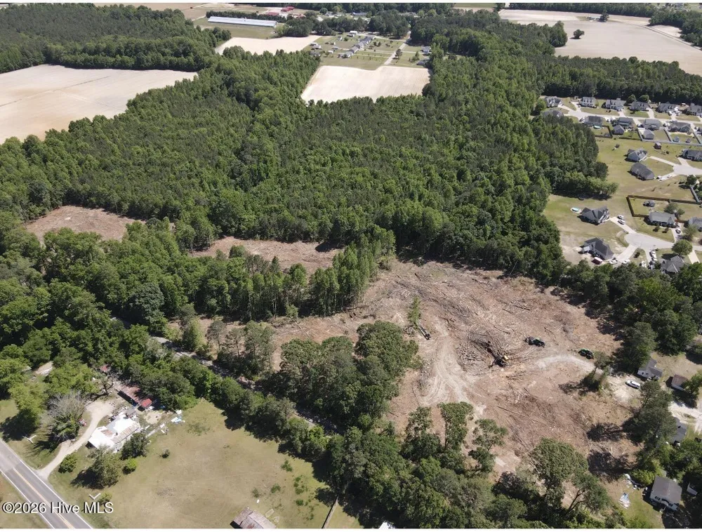 6198 Wall Street Sims, NC 27880