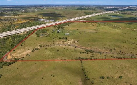 7489 Sw Interstate 10 Frontage Road