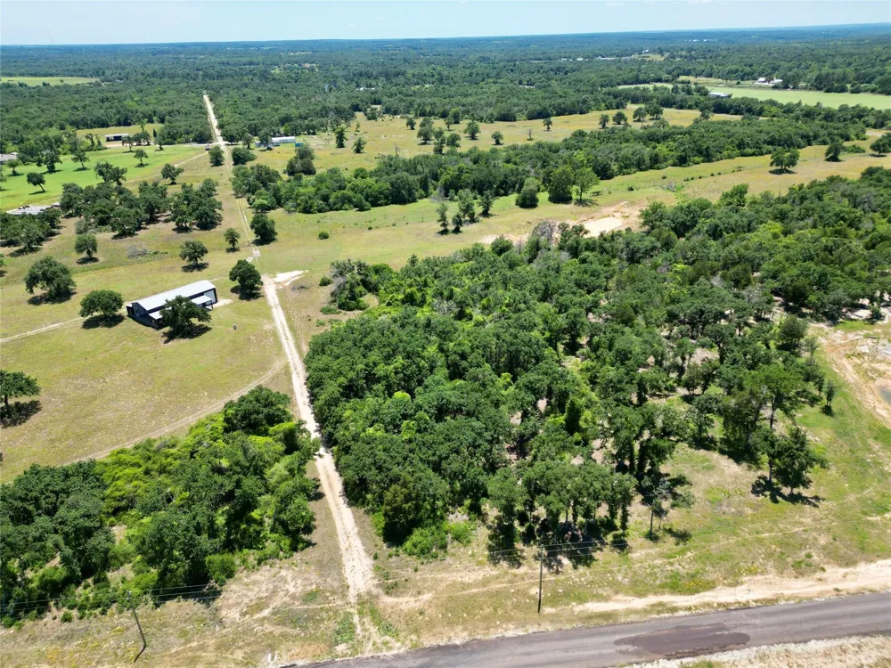3803 Private 4100 Road Marquez, TX 77865