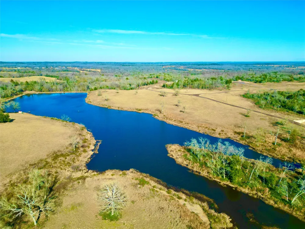 3803 Private 4100 Road Marquez, TX 77865