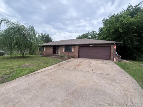 10826 E 26th Place