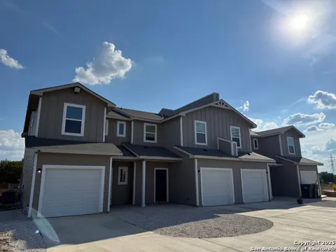 7214 John Palmer Dr.