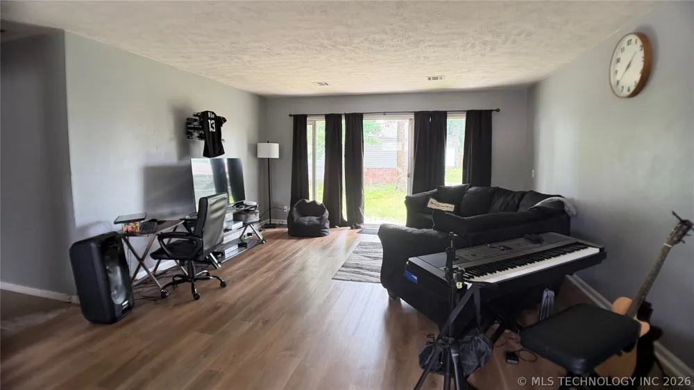 201 Circle Drive NW Miami, OK 74354
