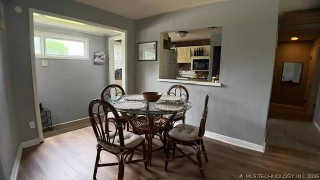 201 Circle Drive NW Miami, OK 74354