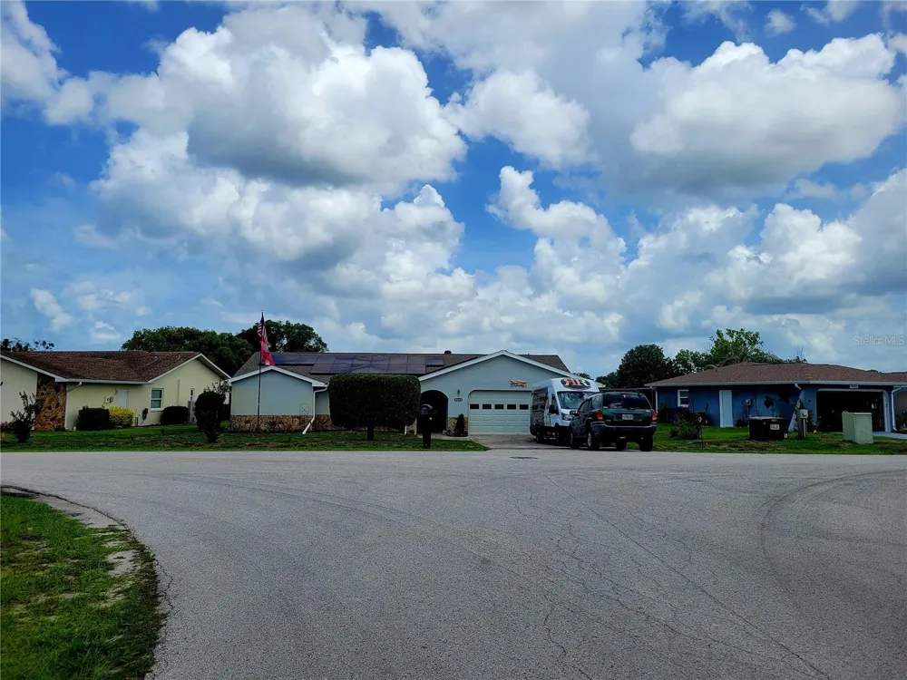 9022 LINGROVE ROAD Weeki Wachee, FL 34613