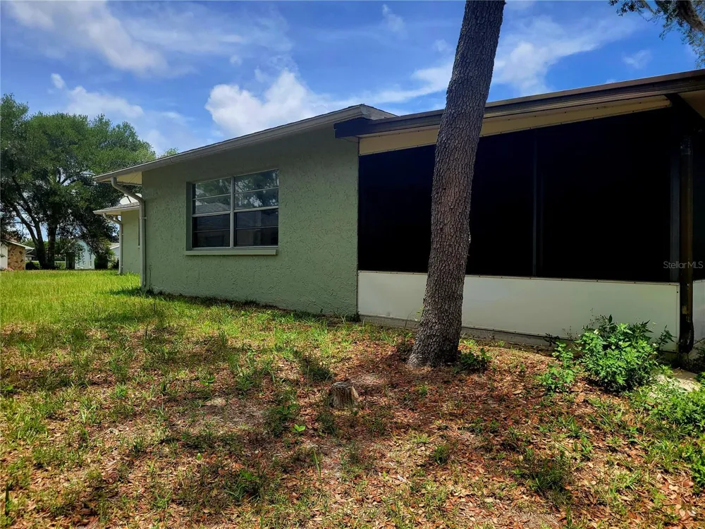 9022 LINGROVE ROAD Weeki Wachee, FL 34613