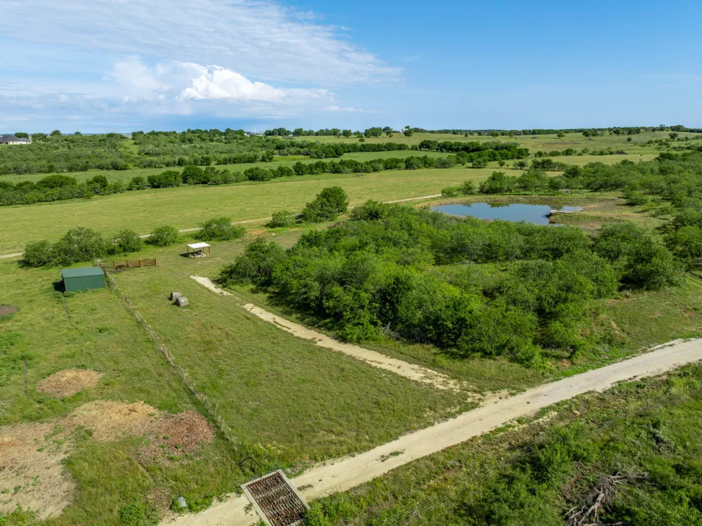 1227 Alexander Road Moody, TX 76557