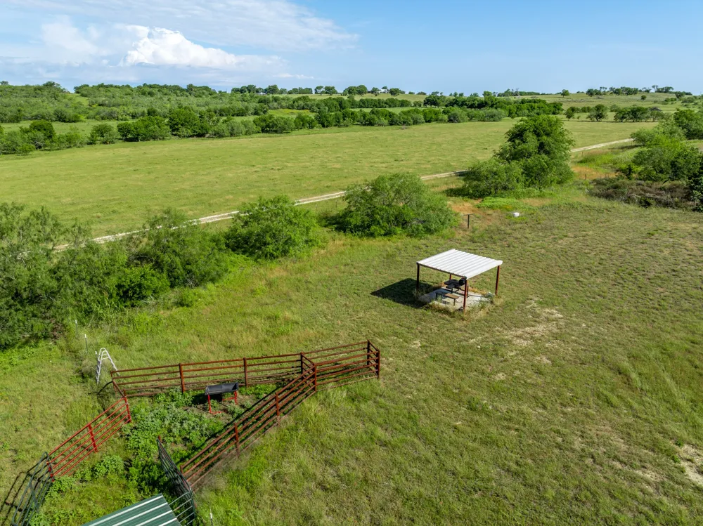 1227 Alexander Road Moody, TX 76557