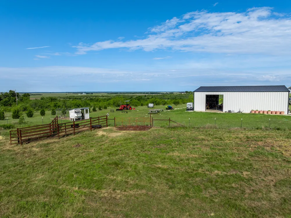 1227 Alexander Road Moody, TX 76557