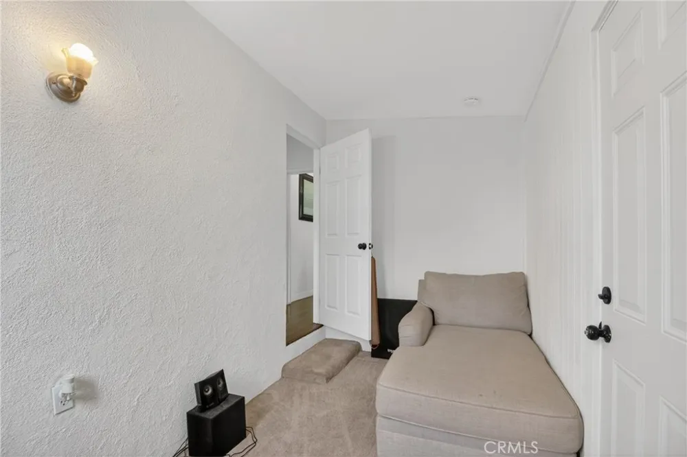 10831 Odell Avenue Sunland, CA 91040