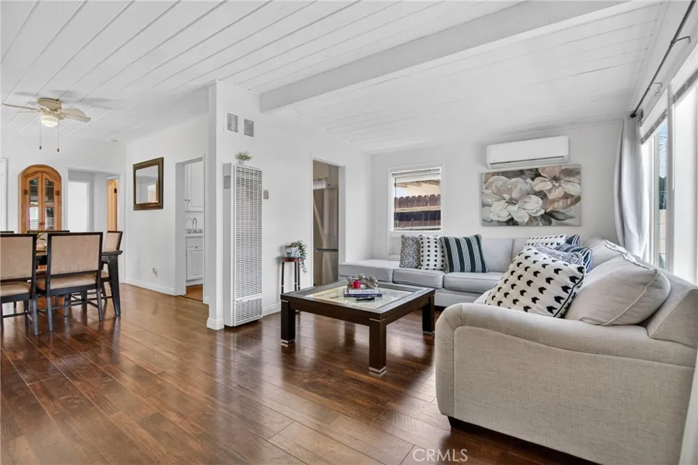 10831 Odell Avenue Sunland, CA 91040