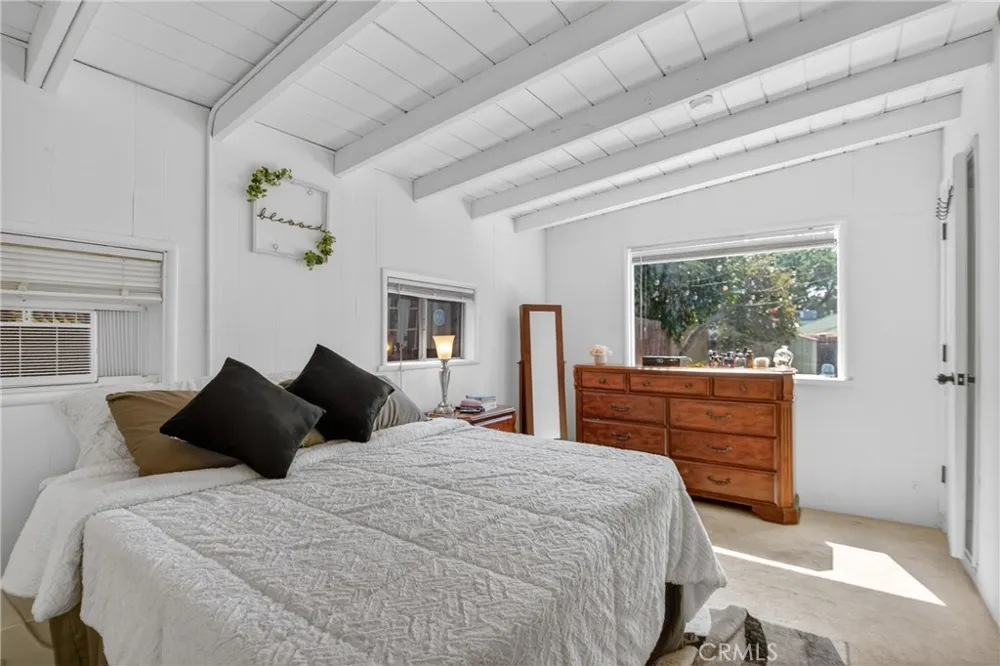 10831 Odell Avenue Sunland, CA 91040