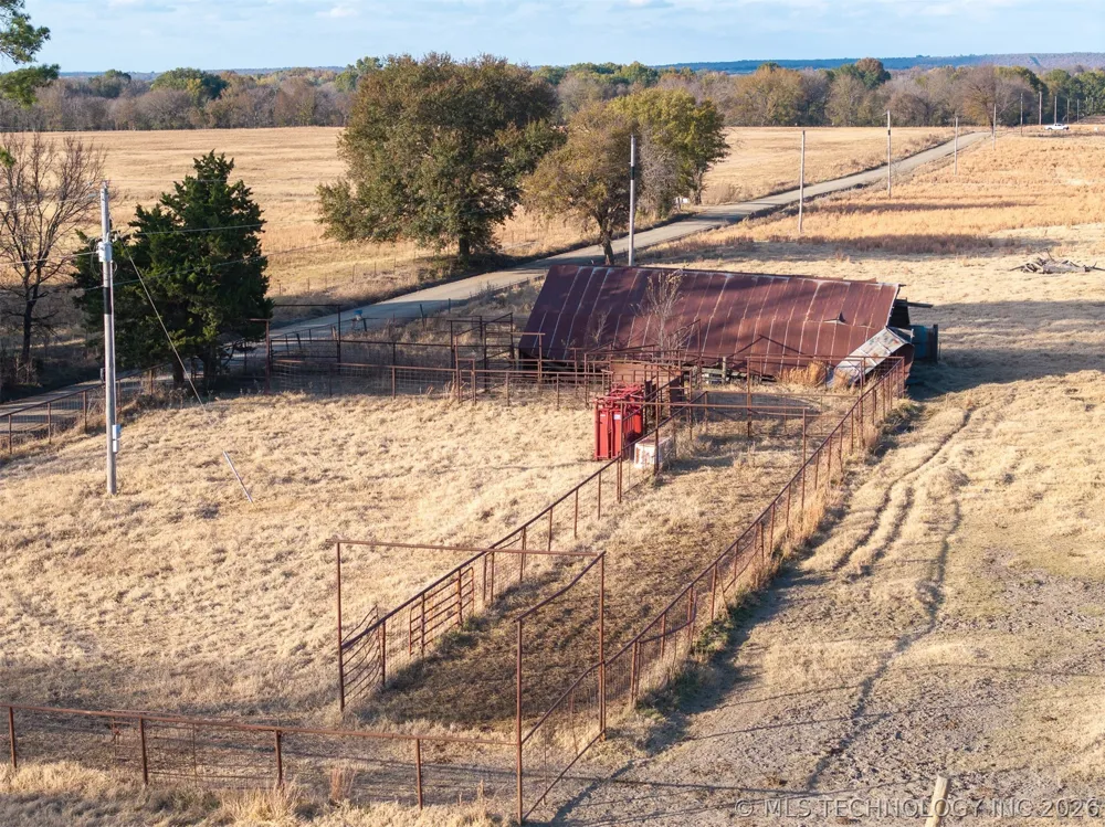 140 S County Road 4440 McCurtain, OK 74944