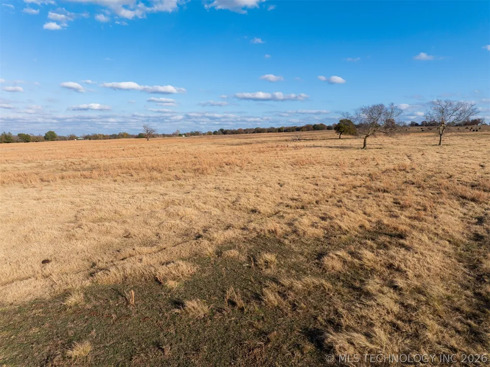 140 S County Road 4440 McCurtain, OK 74944
