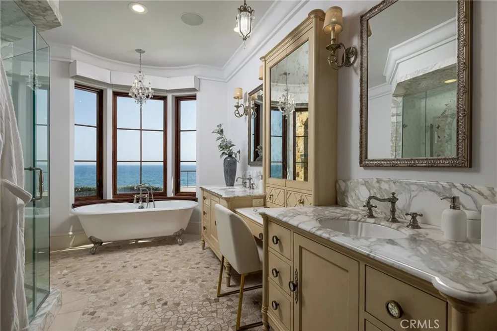 177 Shorecliff Road Corona del Mar, CA 92625