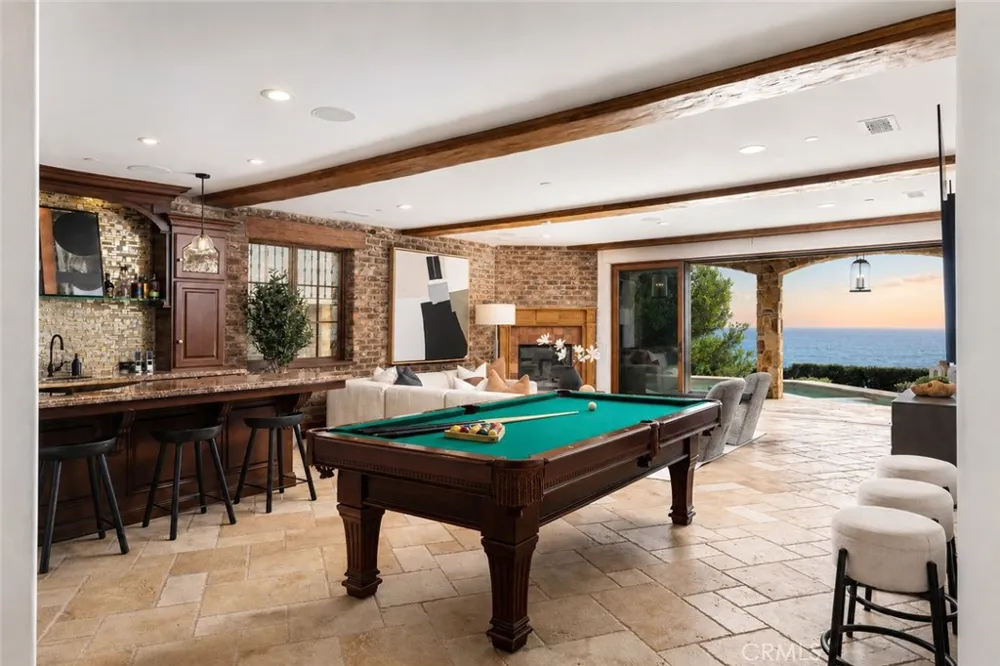 177 Shorecliff Road Corona del Mar, CA 92625