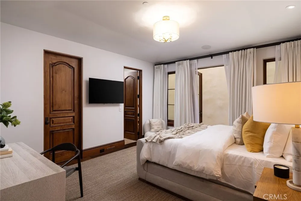 177 Shorecliff Road Corona del Mar, CA 92625