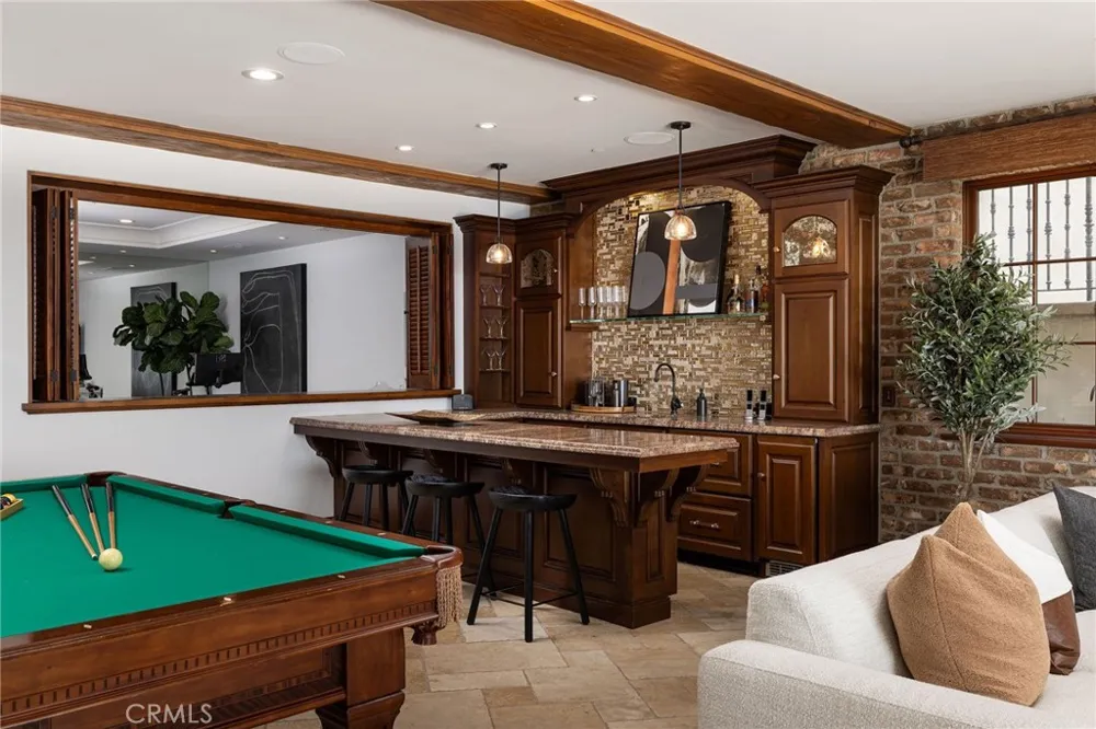 177 Shorecliff Road Corona del Mar, CA 92625