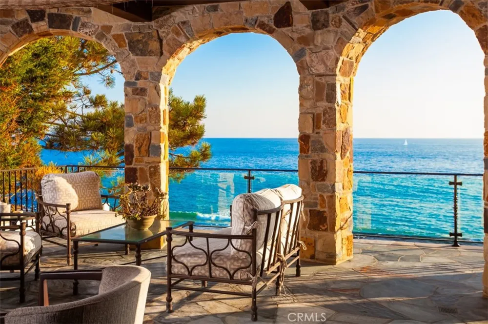 177 Shorecliff Road Corona del Mar, CA 92625