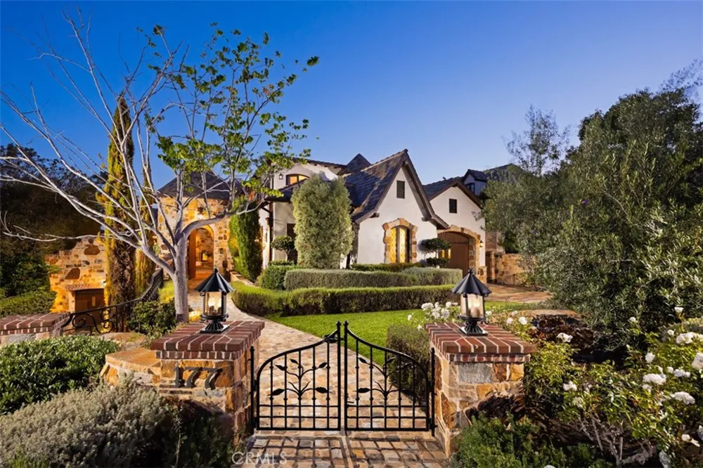 177 Shorecliff Road Corona del Mar, CA 92625
