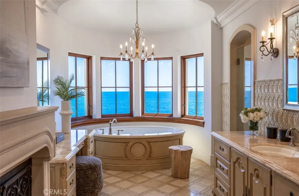 177 Shorecliff Road Corona del Mar, CA 92625