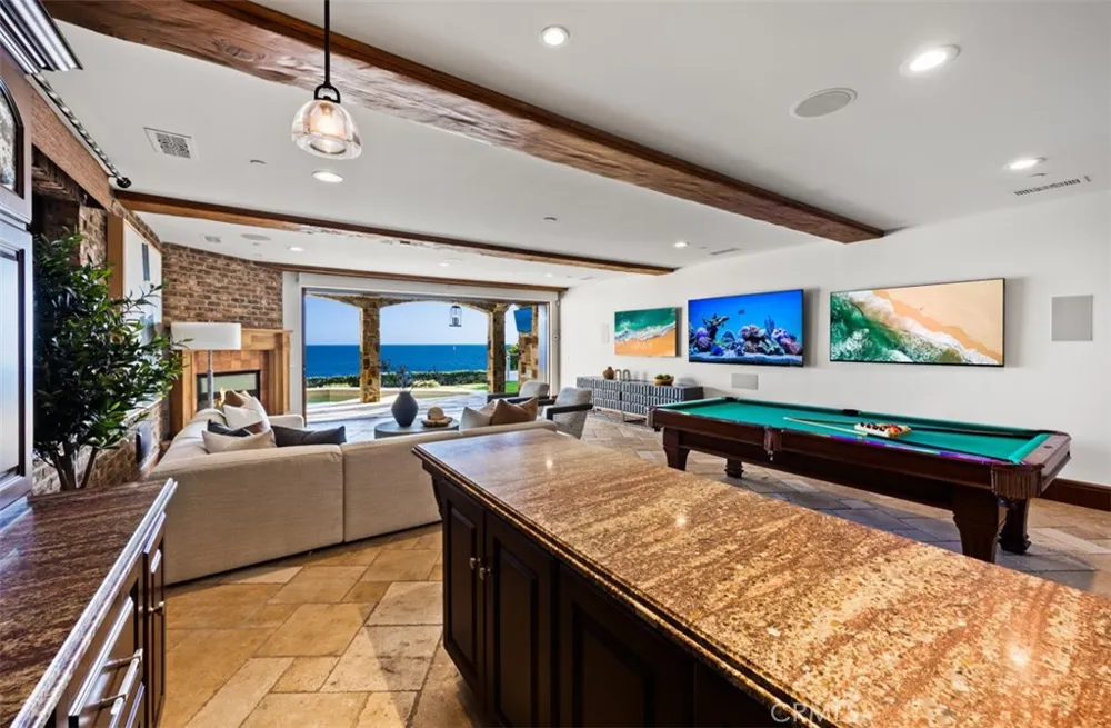 177 Shorecliff Road Corona del Mar, CA 92625